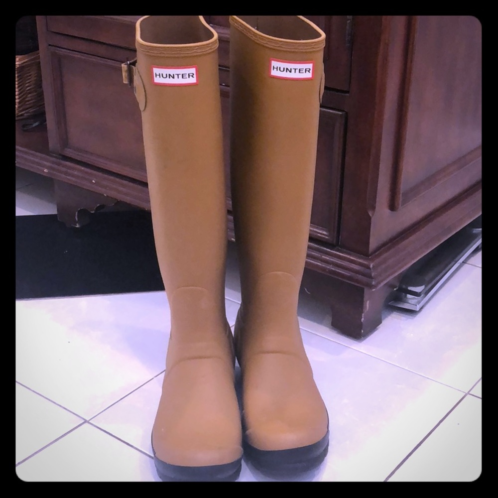 Hunter boots mustard/black